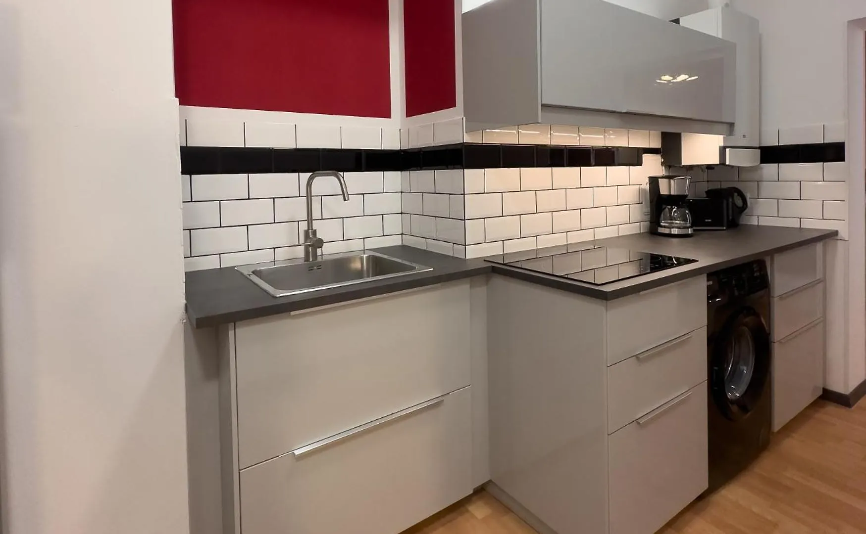 Delightful Suite Westbahnhof Vienna Apartment
